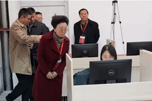 中稅協(xié)會長宋蘭等在首都經(jīng)濟貿(mào)易大學(xué)考點巡視